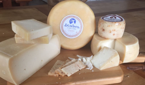 dgranja-imagenes-eligeTuPanorama-elaboracionQueso